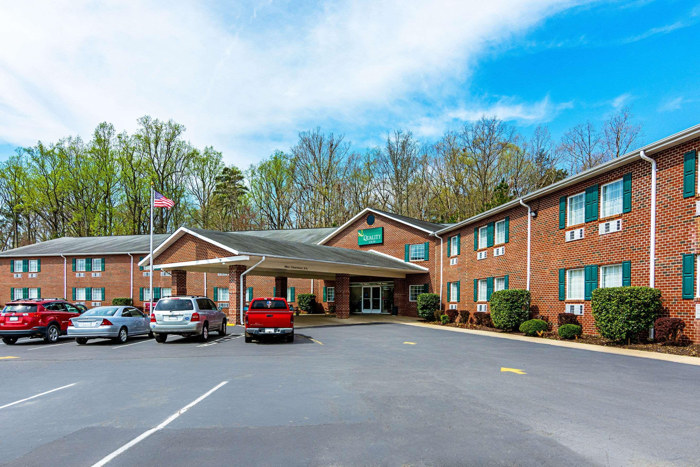 Quality Inn Burkeville Hwy 360 & 460 Exterior photo